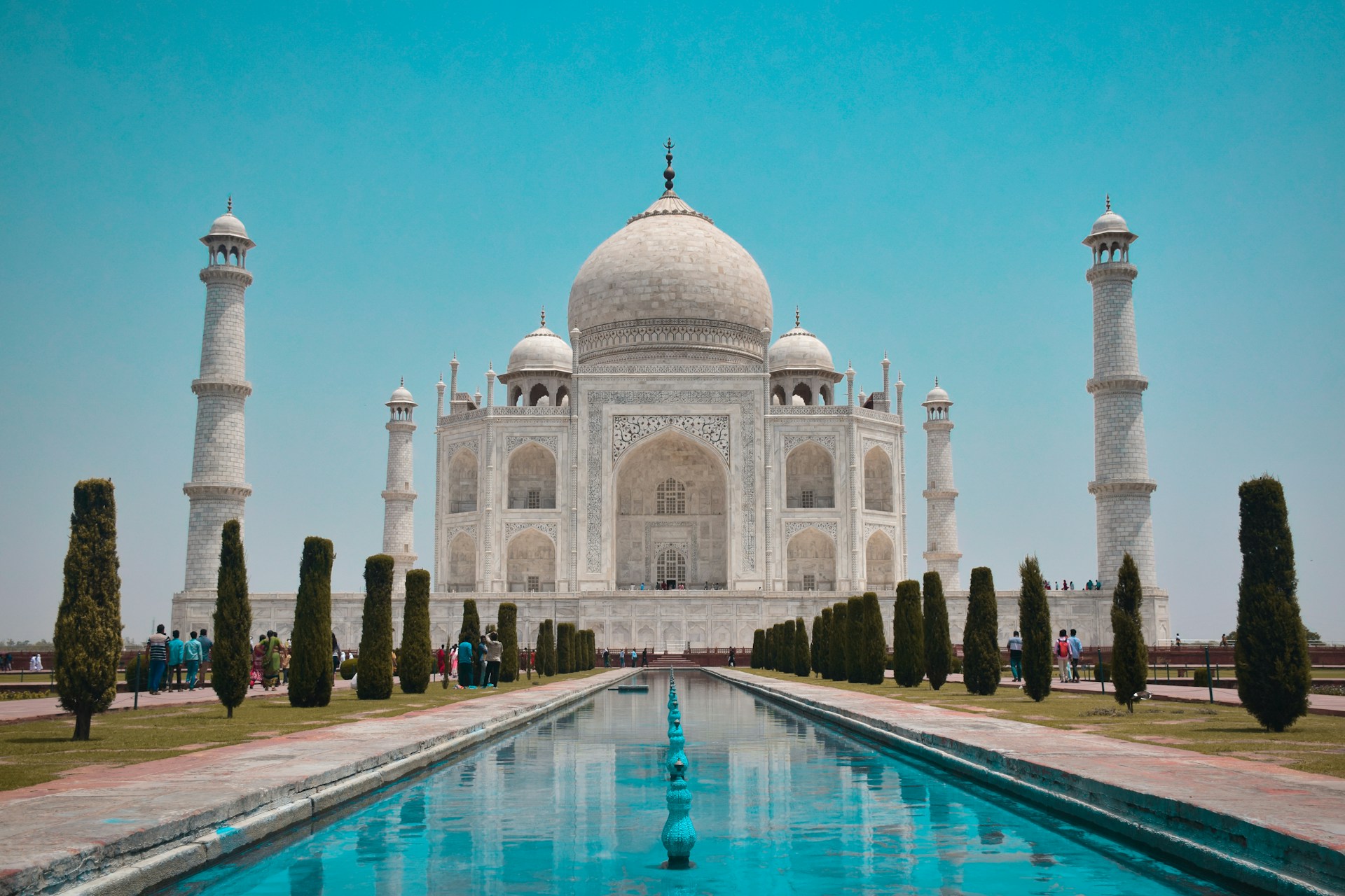 Reiser til India: 7 ting du må vite før du drar Det ikoniske Taj Mahal i India