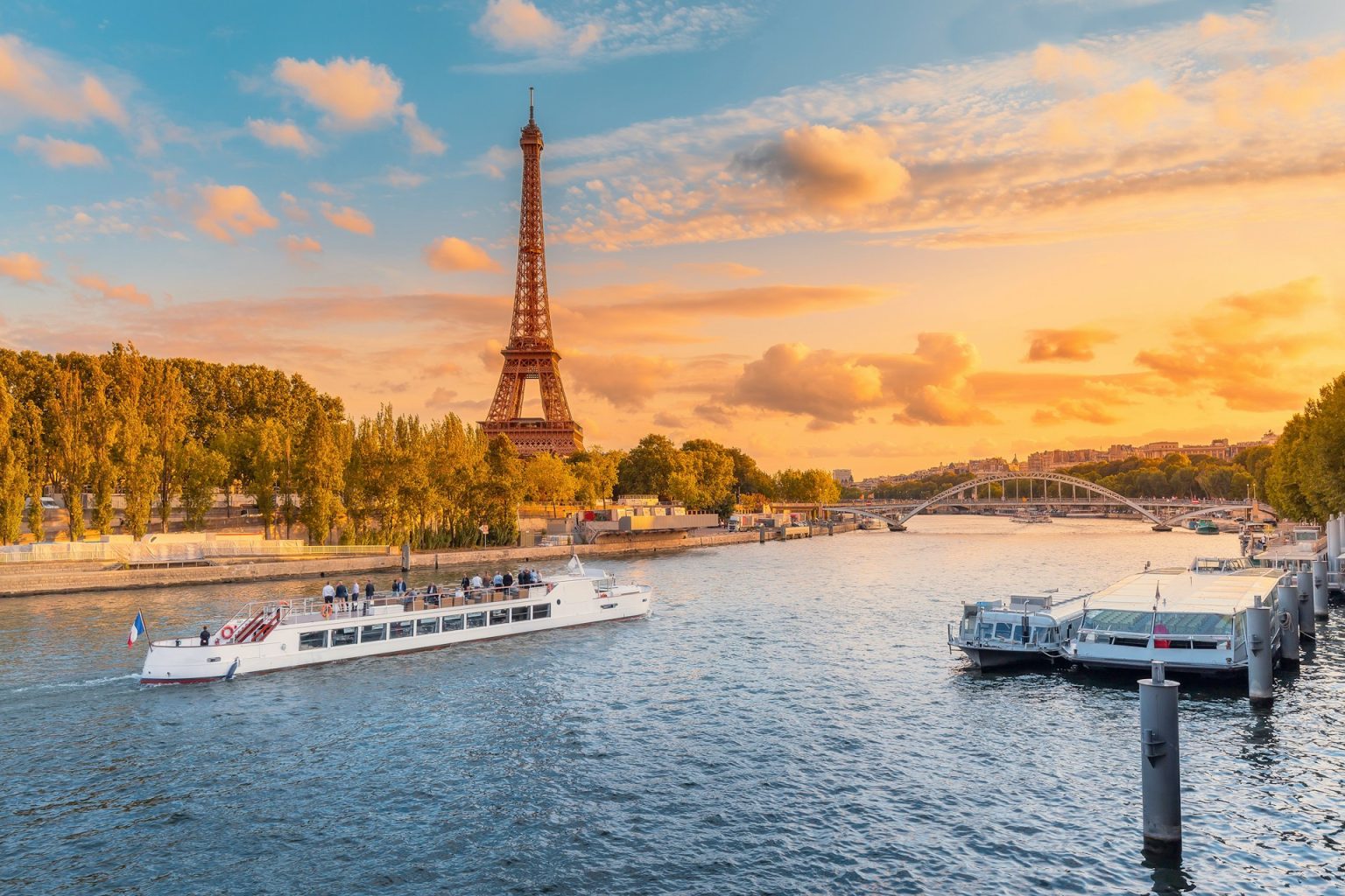 Reiseguide: Eiffeltårnet i Paris - ReiseKroken.no