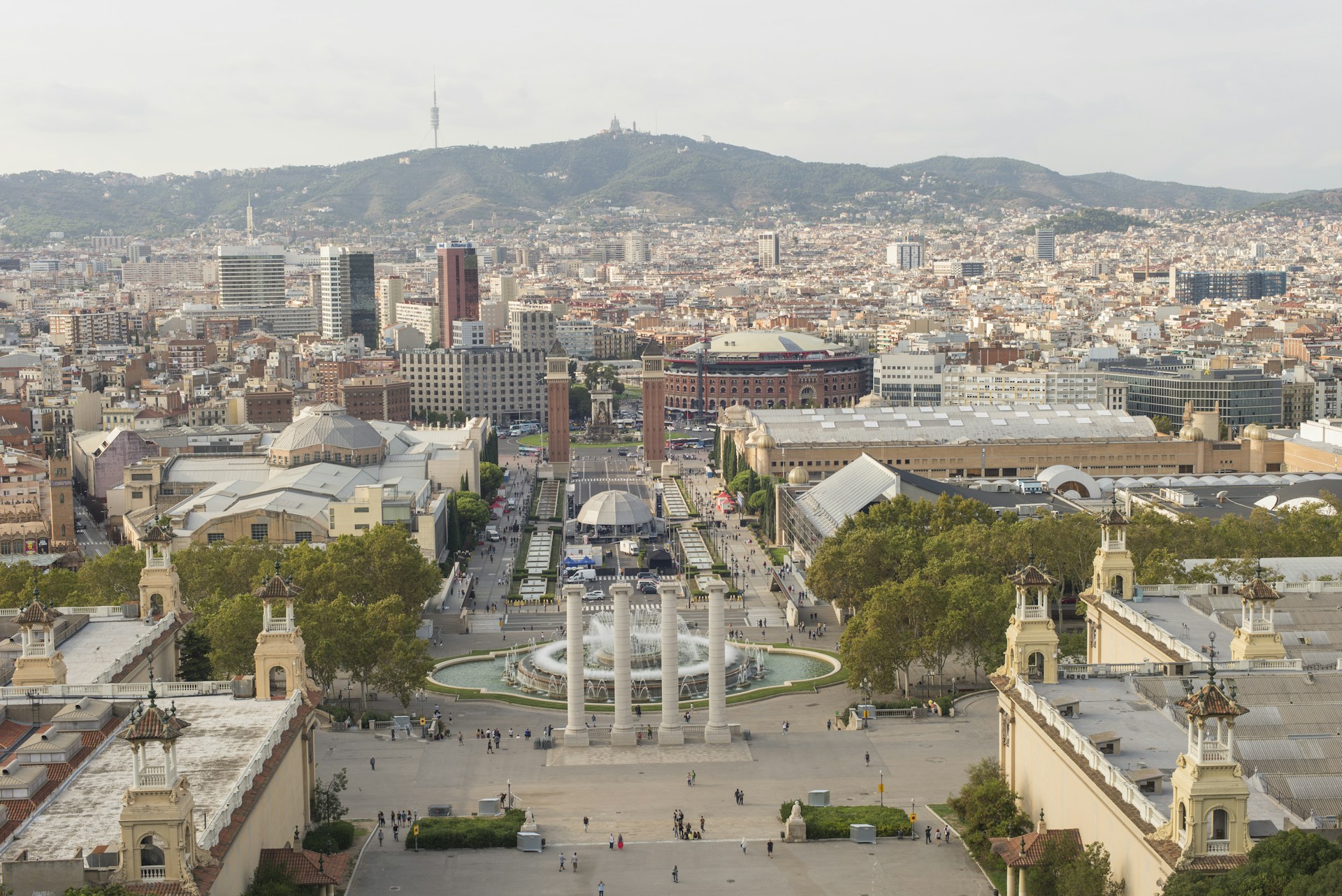 Guide: Shopping i Barcelona Plaça d'Espanya i Barcelona
