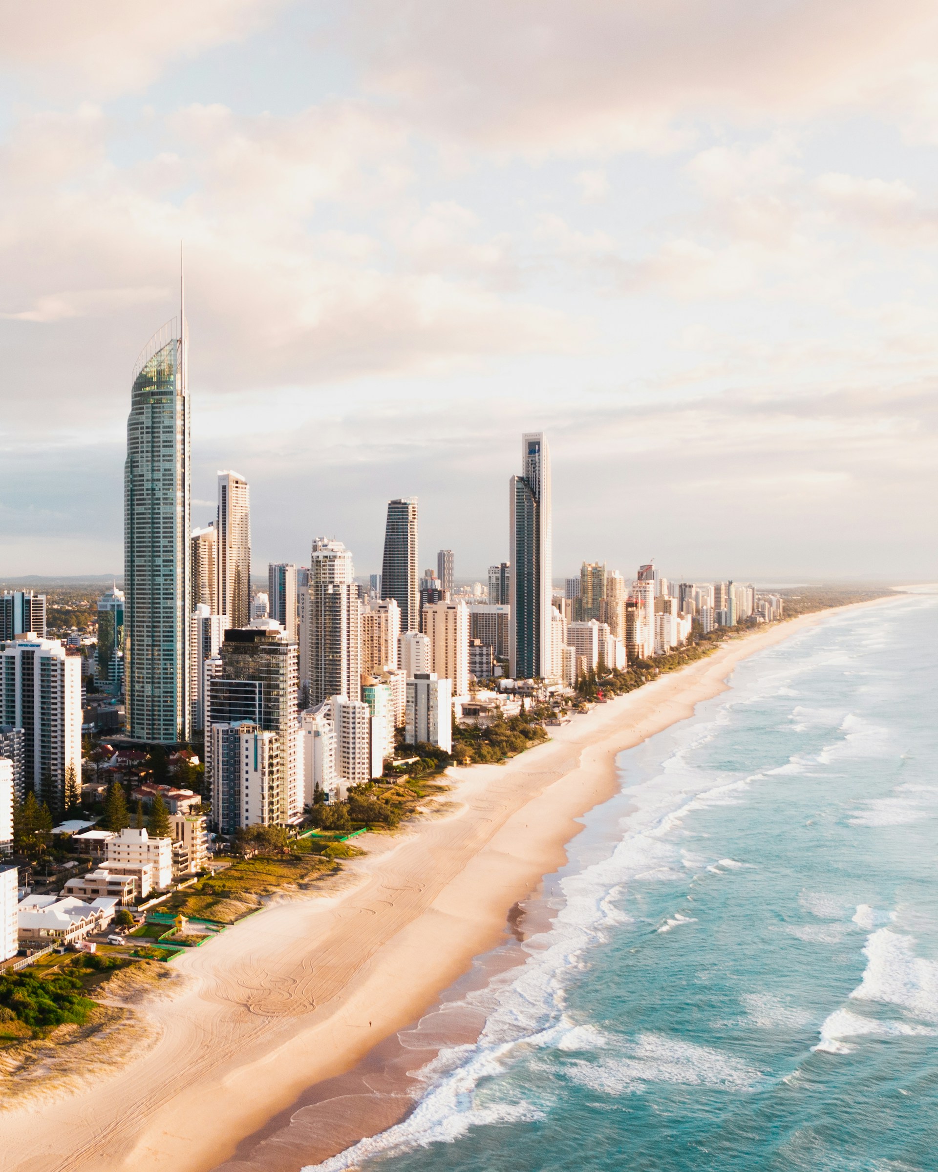 Surfers Paradise Beach i Gold Coast i Australia