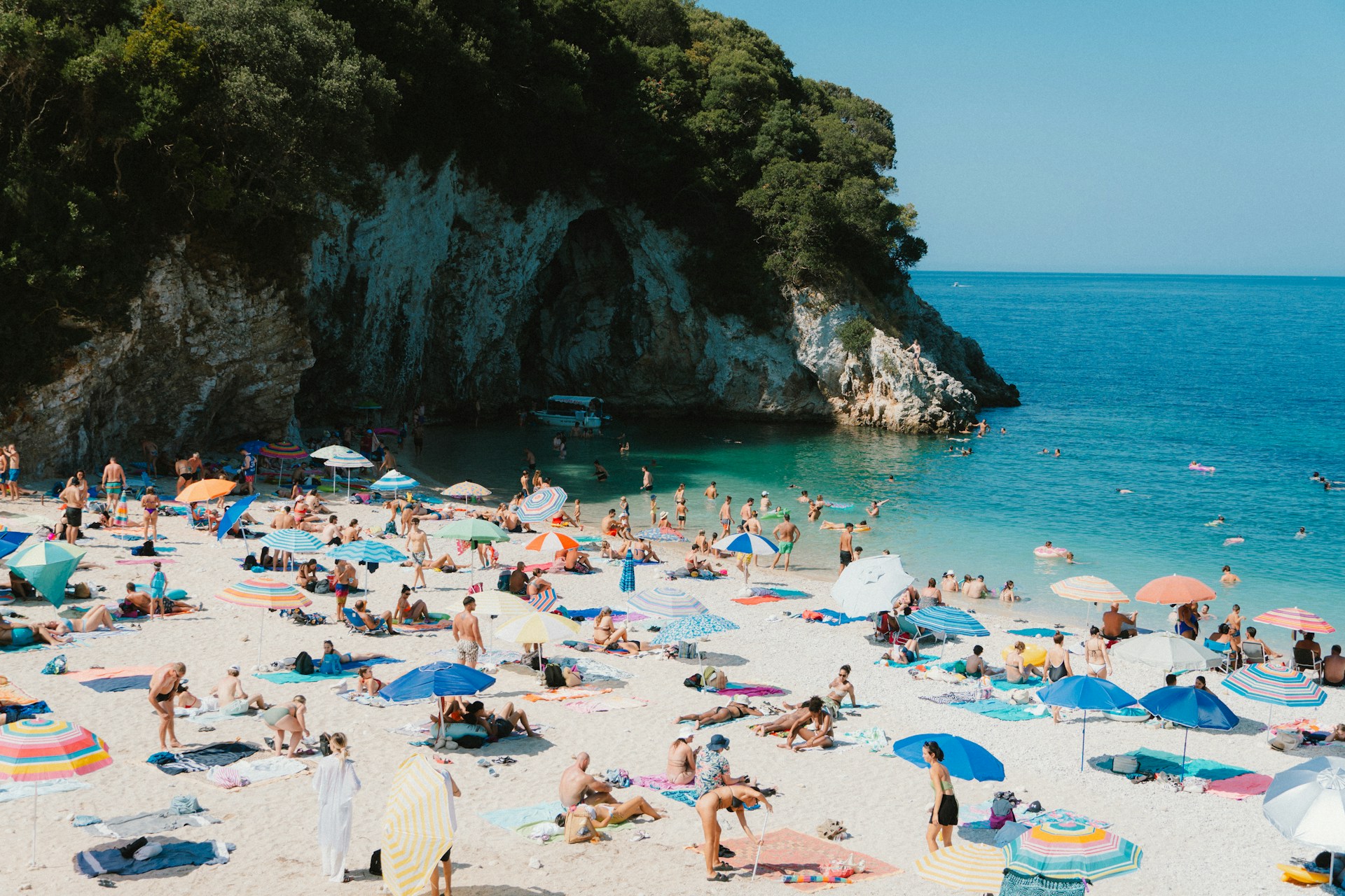 Reiseguide: Agios Gordios på Korfu Agios Gordios på Korfu i Hellas