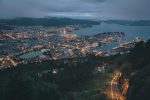 Utsikt mot Bergen på kvelden