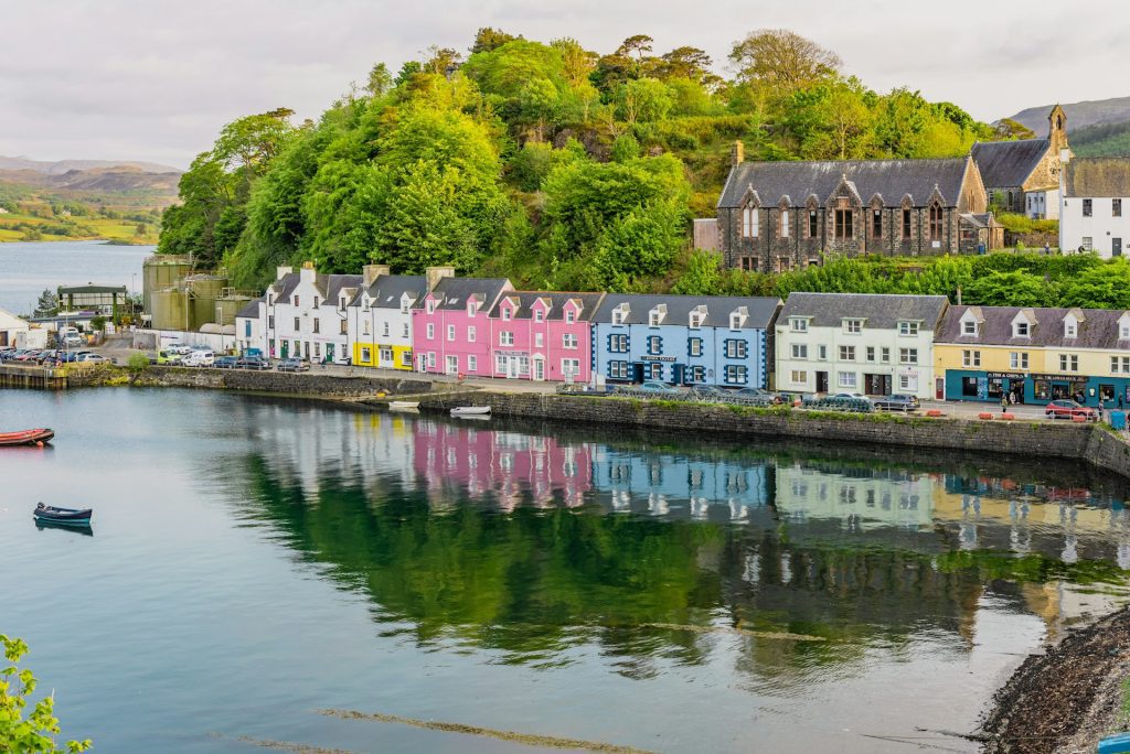 Portree på Isle of Skye i Skottland